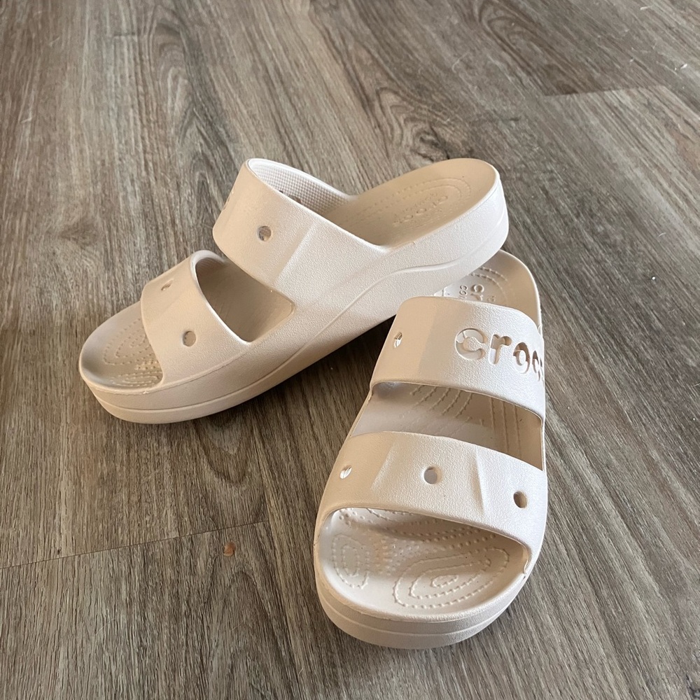 CROCS Light Beige Slide Sandals